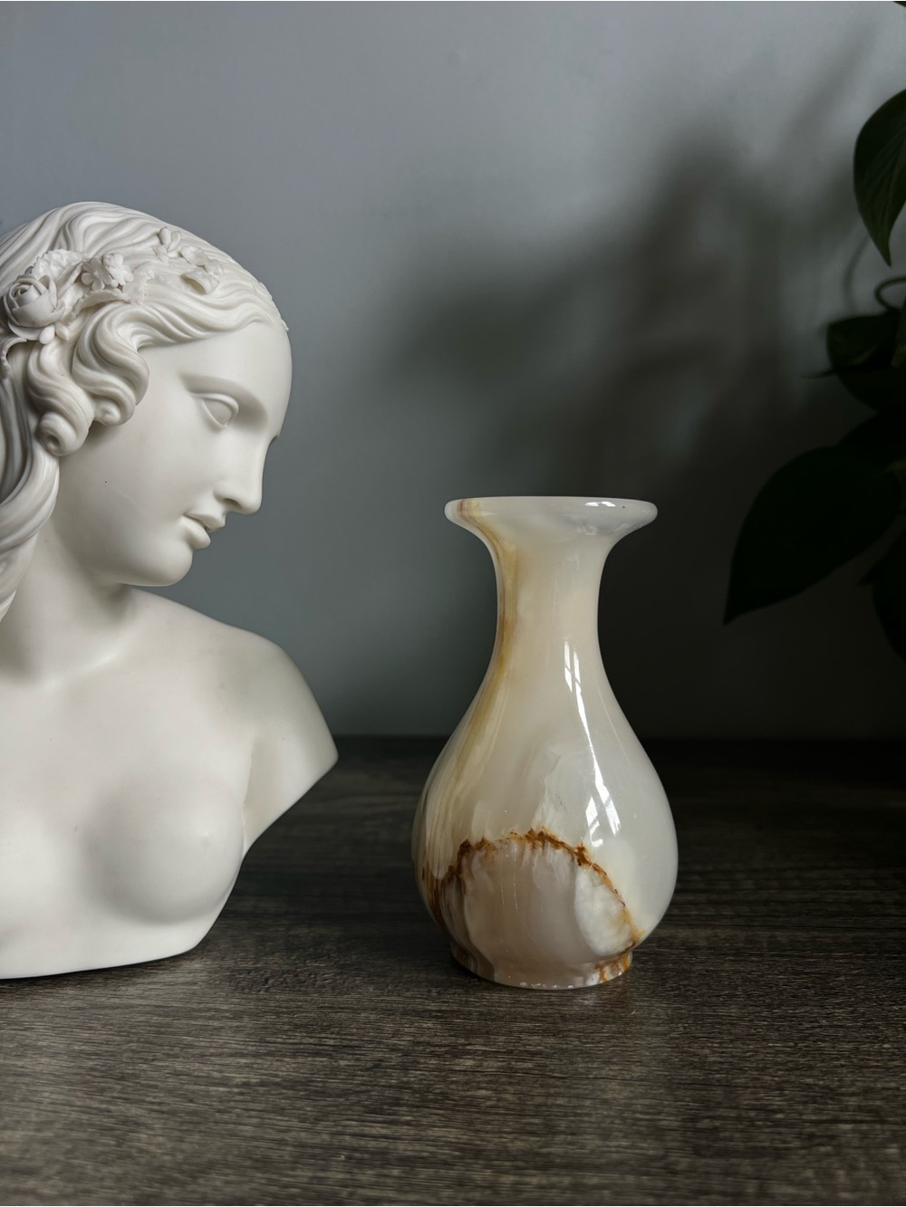 Vintage Marbled White Onyx Vase